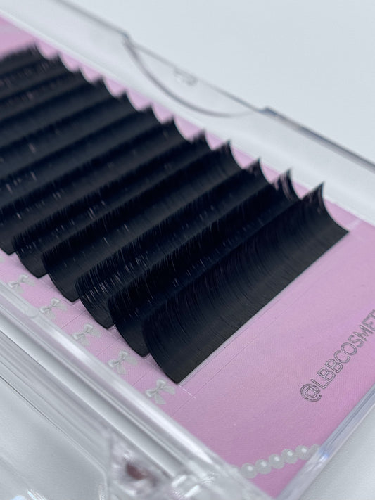 0.07 trays (velvet collection )