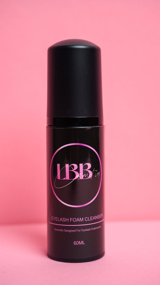 Lash shampoo